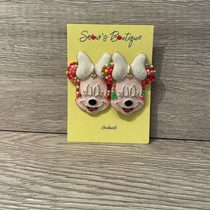 Minnie Mouse - Mickey and Friends // Disneyland Disney World Earrings